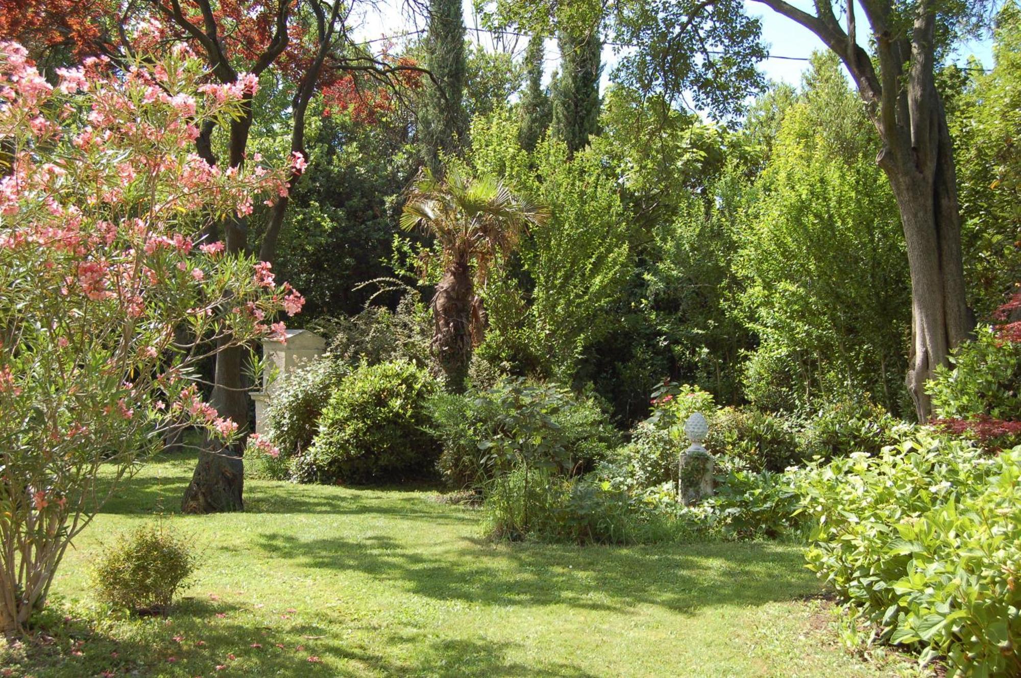 Le Mas Ferrand Graveson Exterior foto
