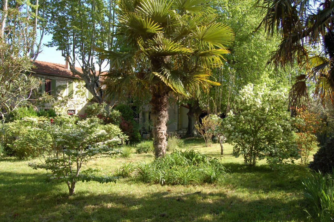 Le Mas Ferrand Graveson Exterior foto